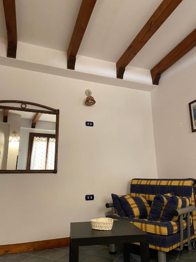 Le Di Nunzia Lampedusa